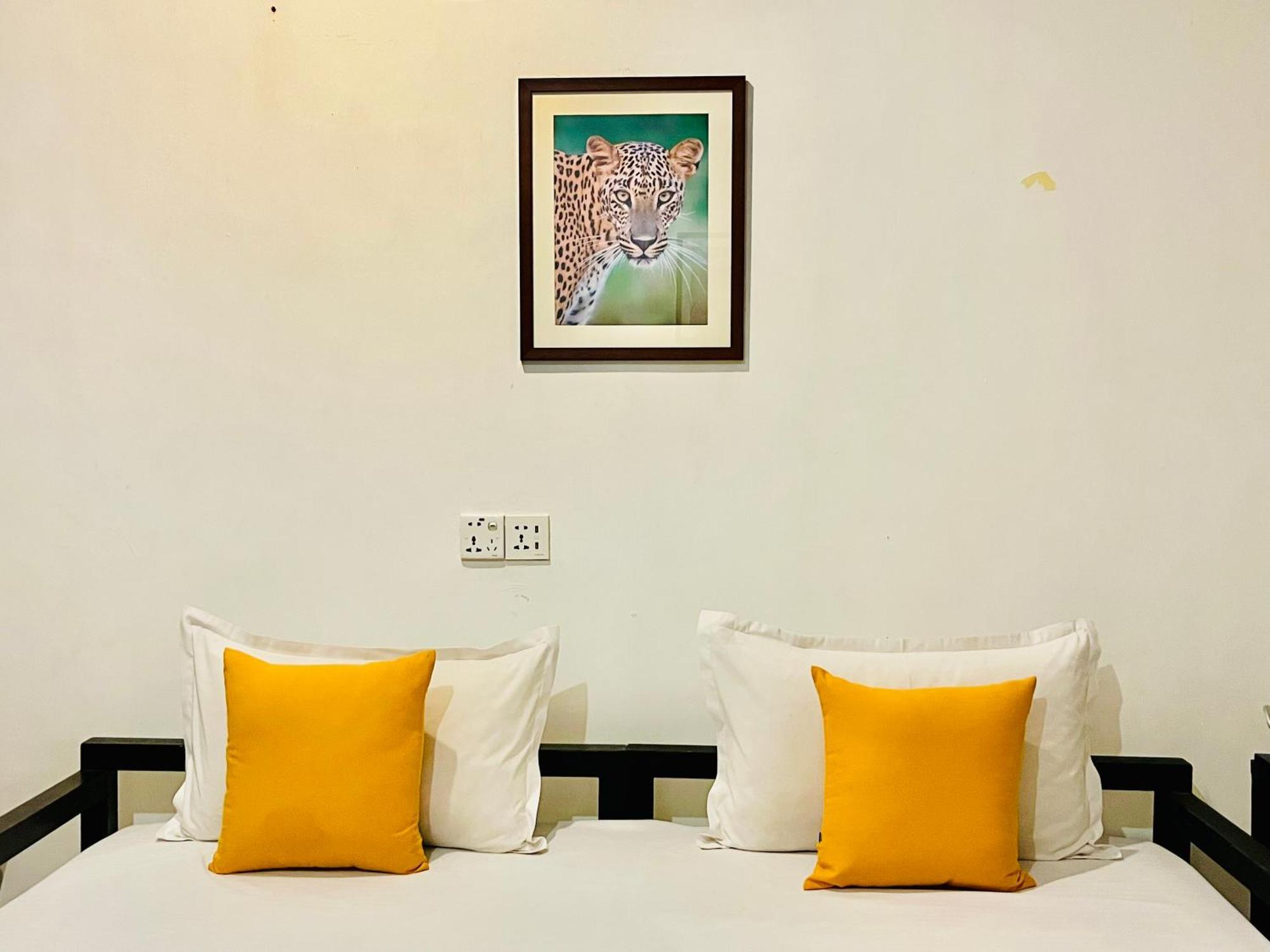 Funky Leopard Safari Lodge Bordering Yala National Park Kataragama Luaran gambar