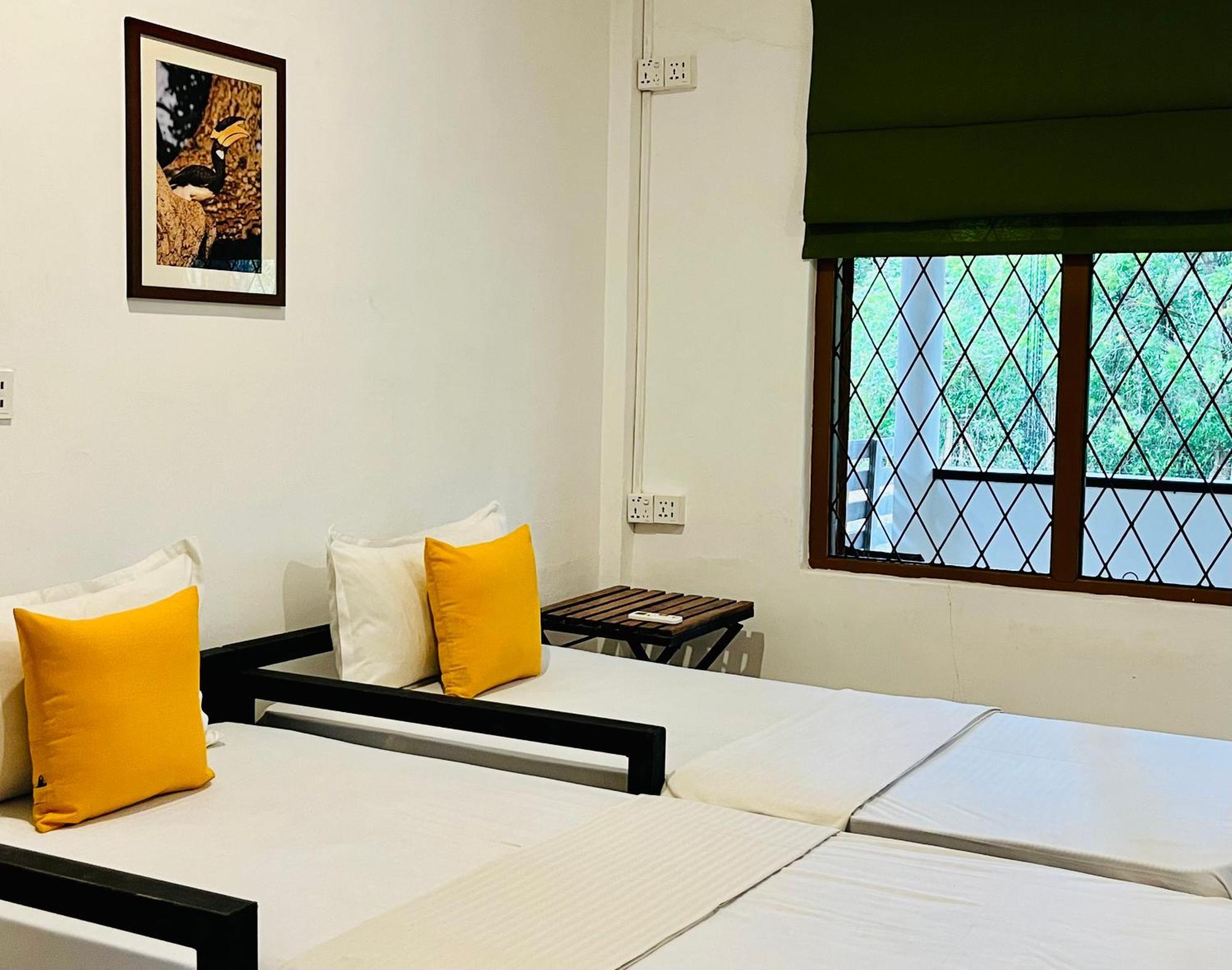 Funky Leopard Safari Lodge Bordering Yala National Park Kataragama Luaran gambar