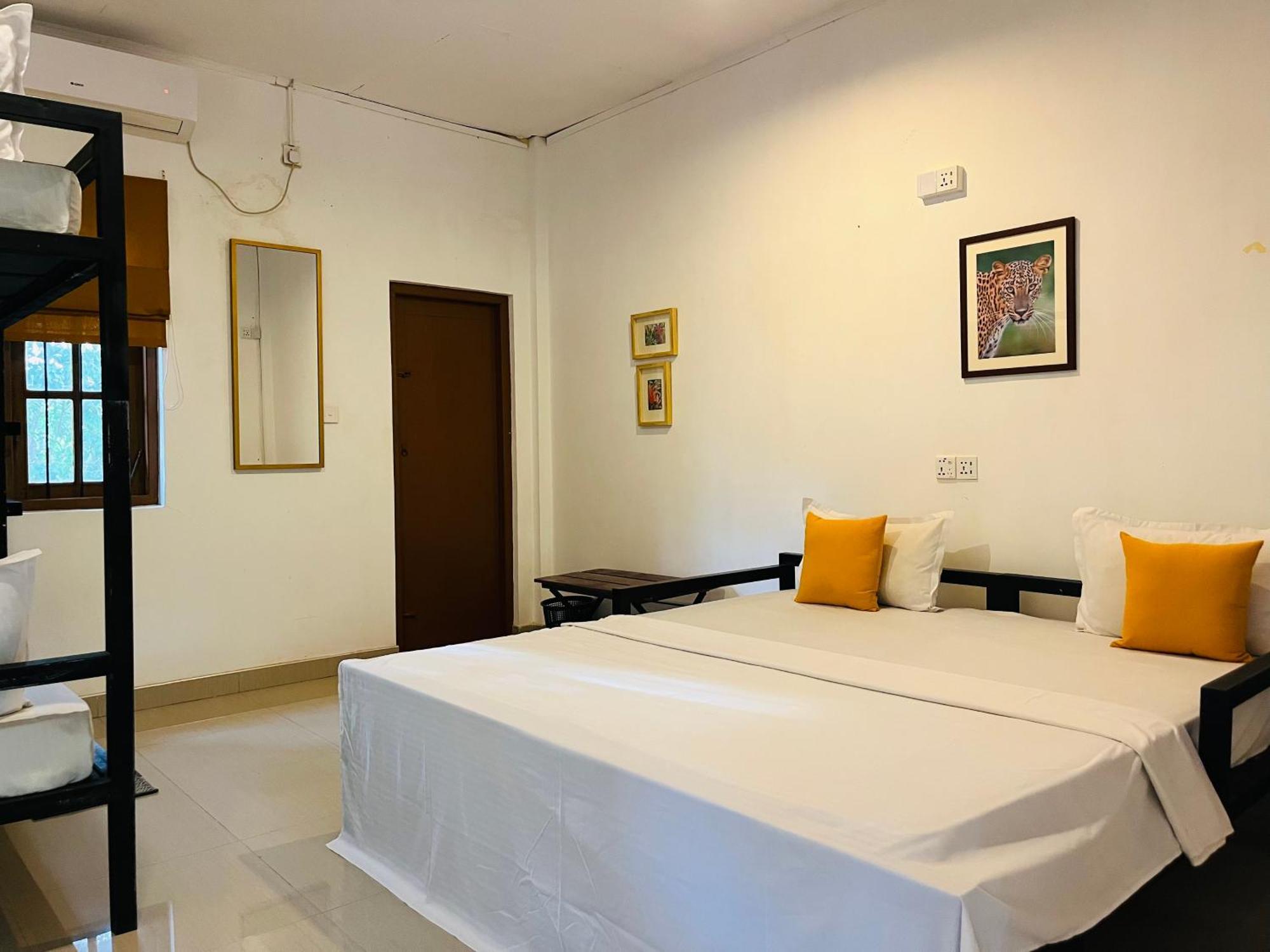 Funky Leopard Safari Lodge Bordering Yala National Park Kataragama Luaran gambar