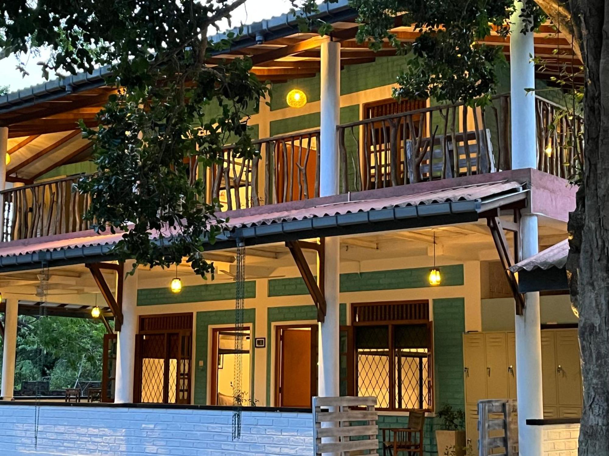 Funky Leopard Safari Lodge Bordering Yala National Park Kataragama Luaran gambar