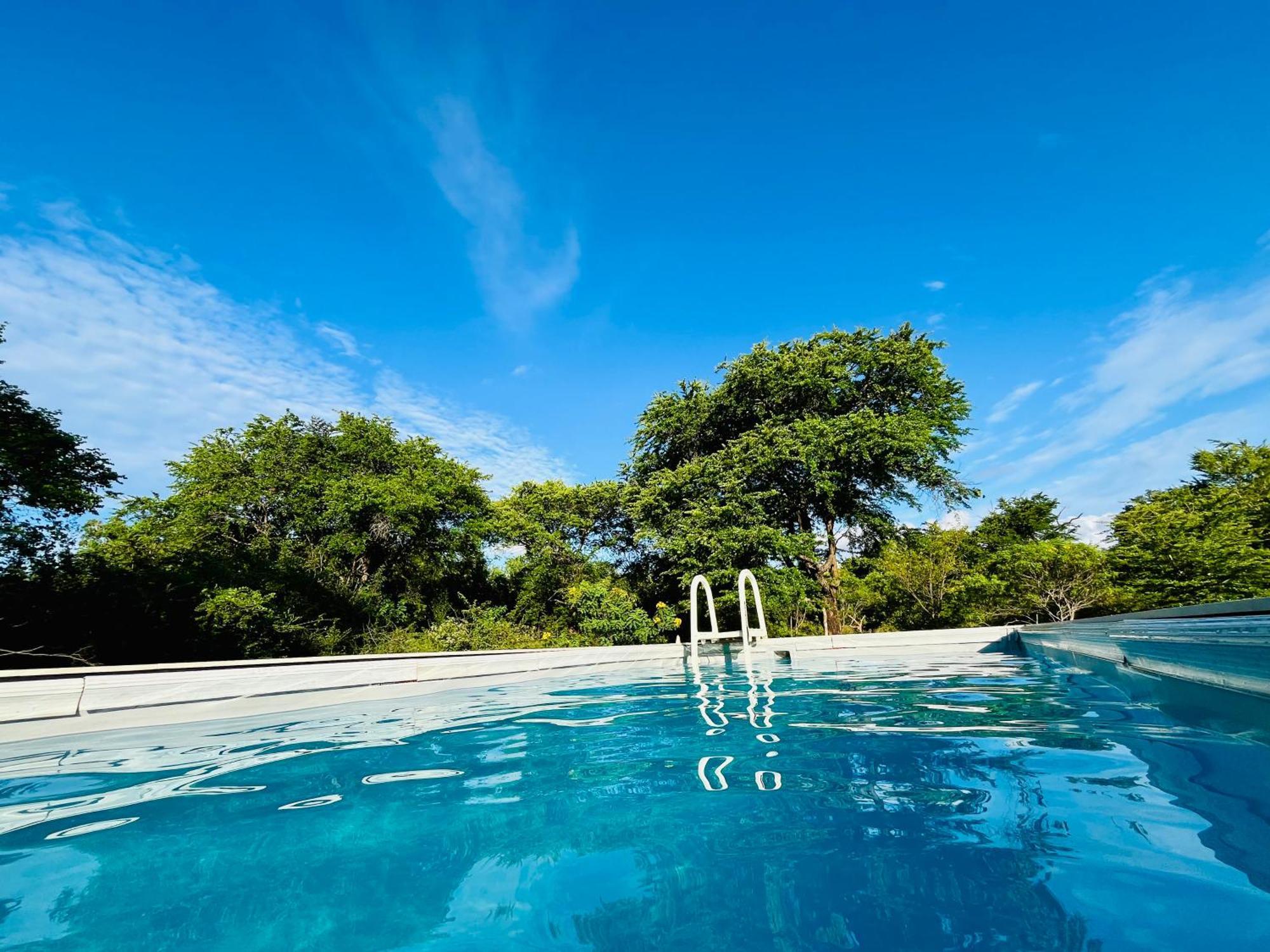 Funky Leopard Safari Lodge Bordering Yala National Park Kataragama Luaran gambar