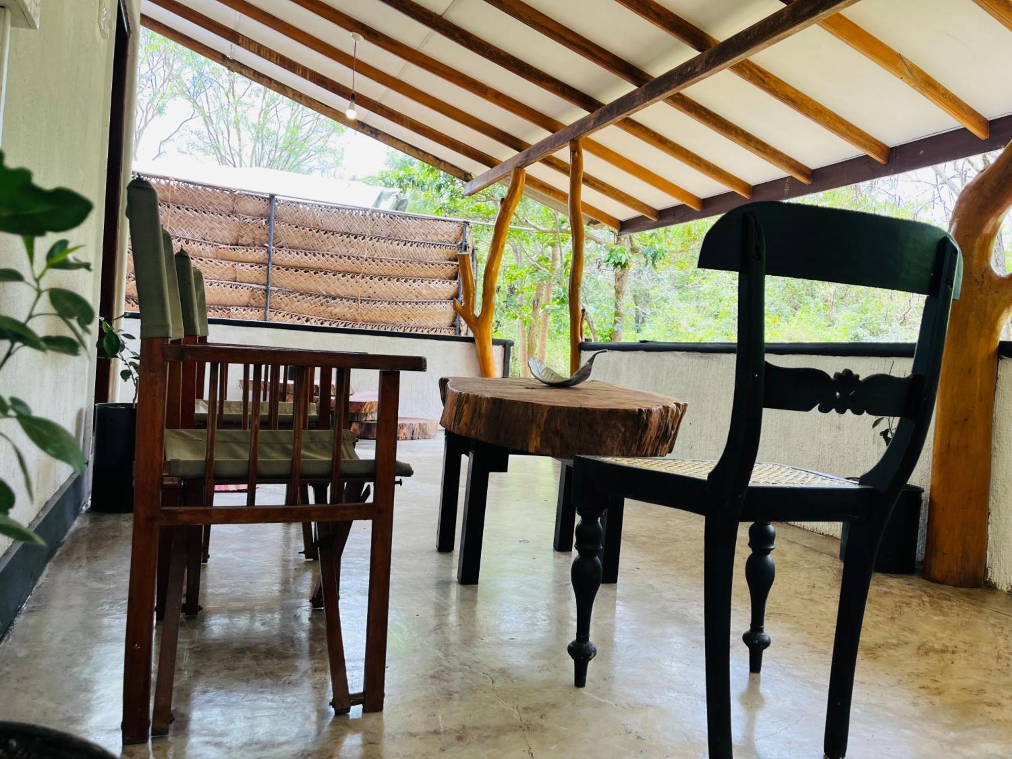 Funky Leopard Safari Lodge Bordering Yala National Park Kataragama Luaran gambar